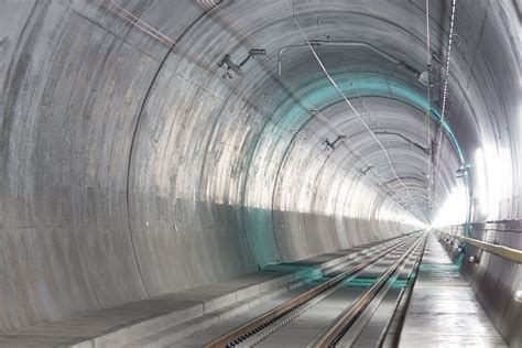 gotthard train tunnel